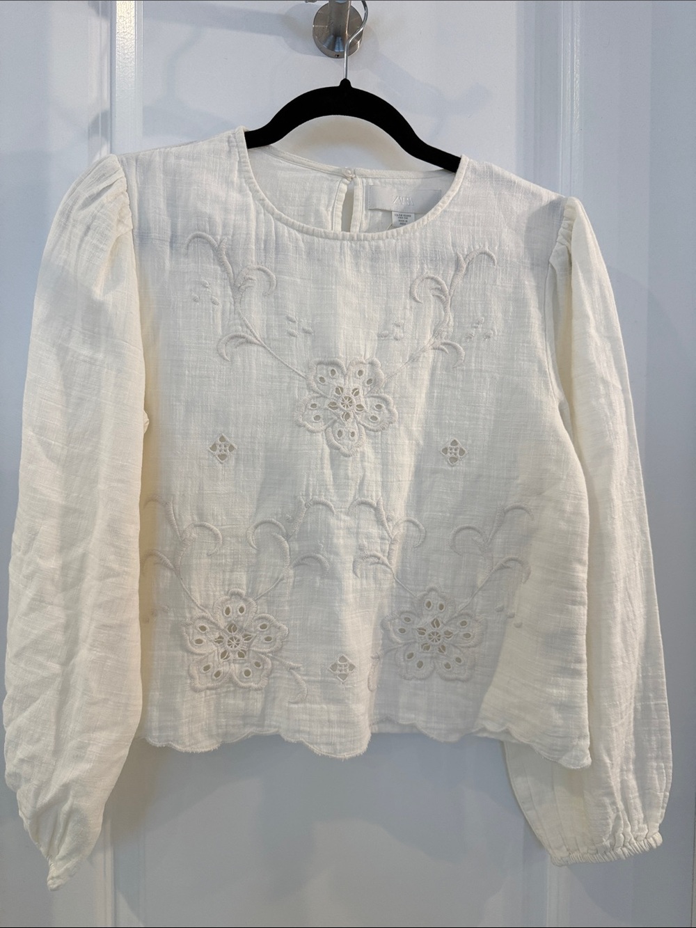 Zara White Embroidered Cotton Peasant Top